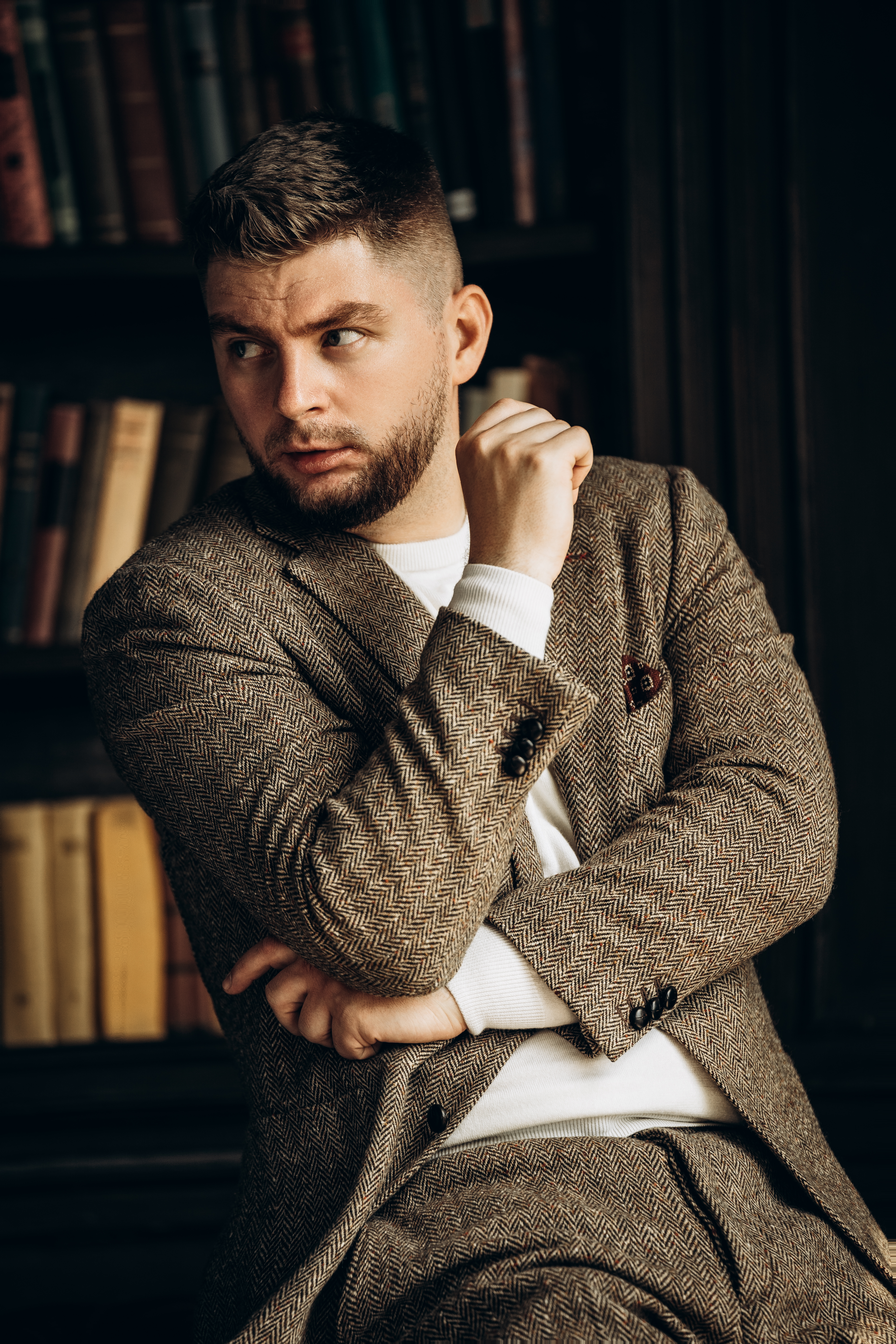 Юрий Емельянов